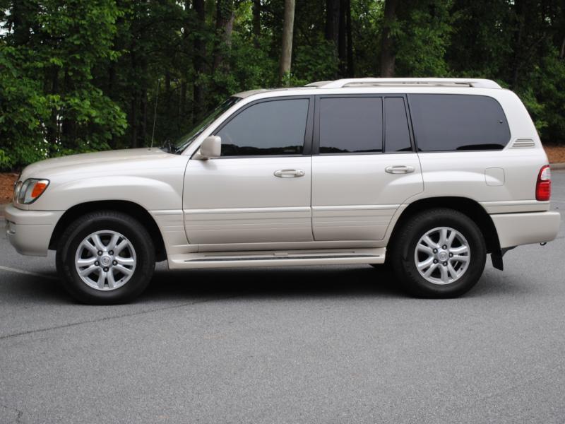 Lexus LX 470  2004