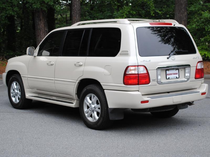 Lexus LX 470  2004