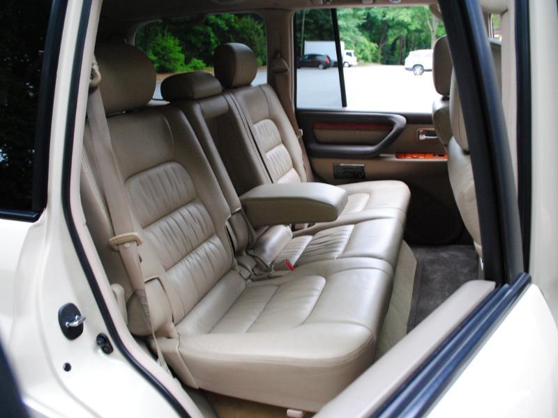 Lexus LX 470  2004