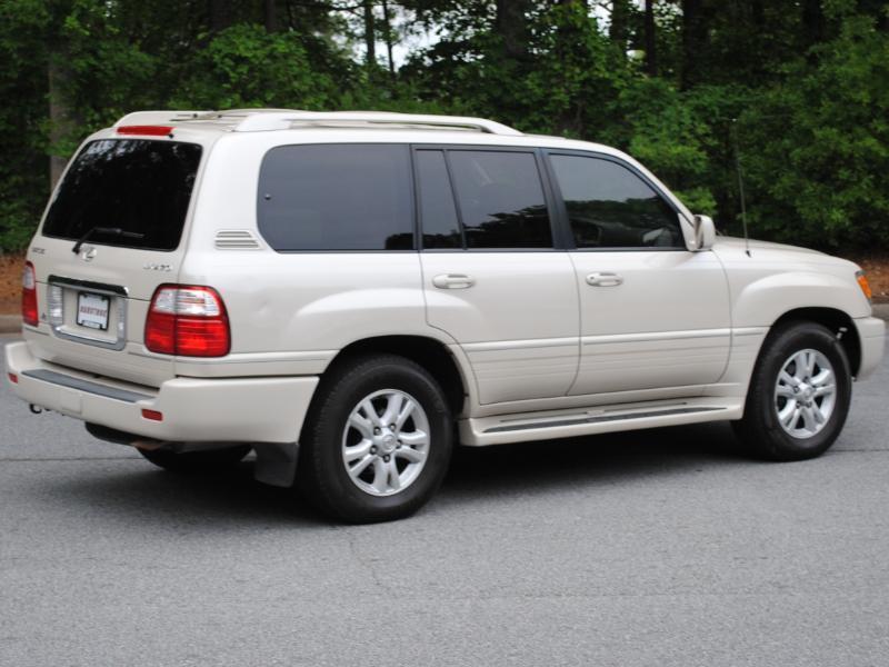 Lexus LX 470  2004