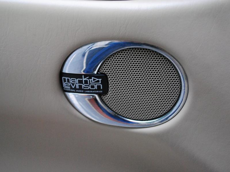 Lexus LX 470  2004