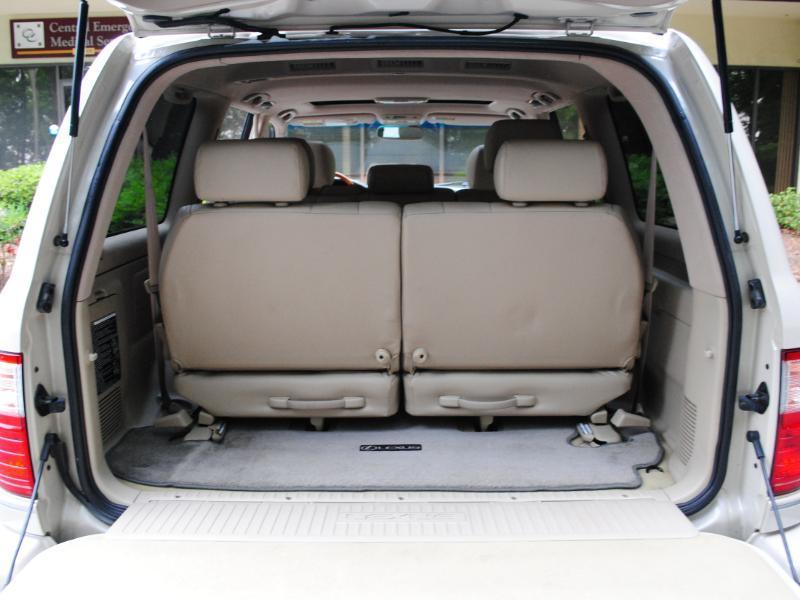 Lexus LX 470  2004