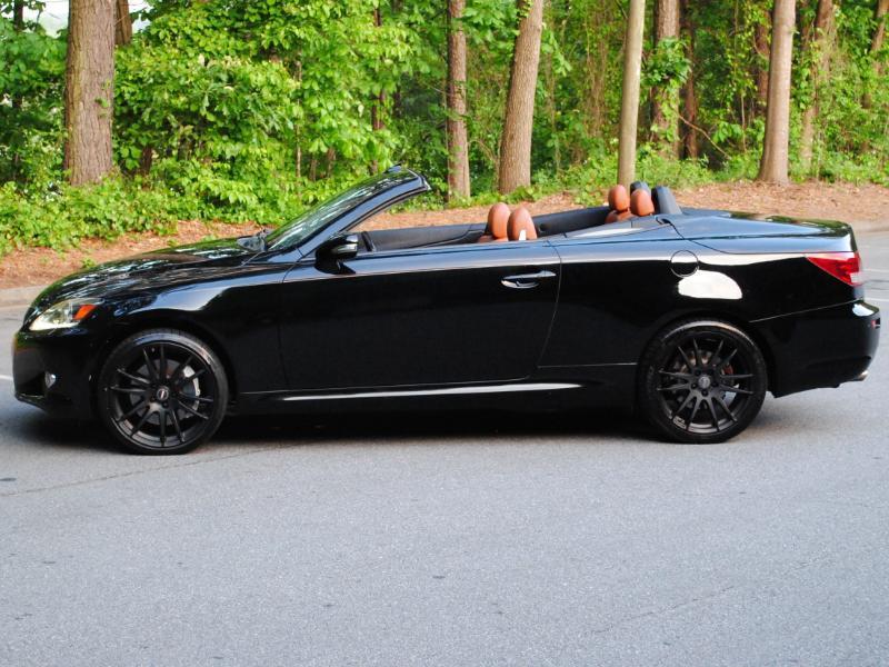 Lexus IS C  2015