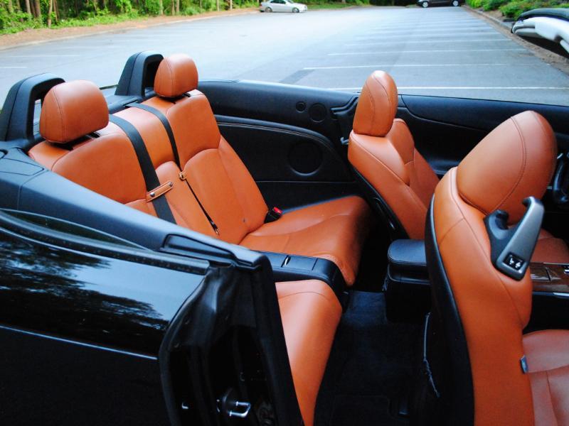 Lexus IS C  2015