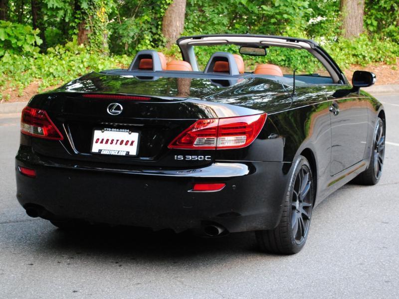 Lexus IS C  2015