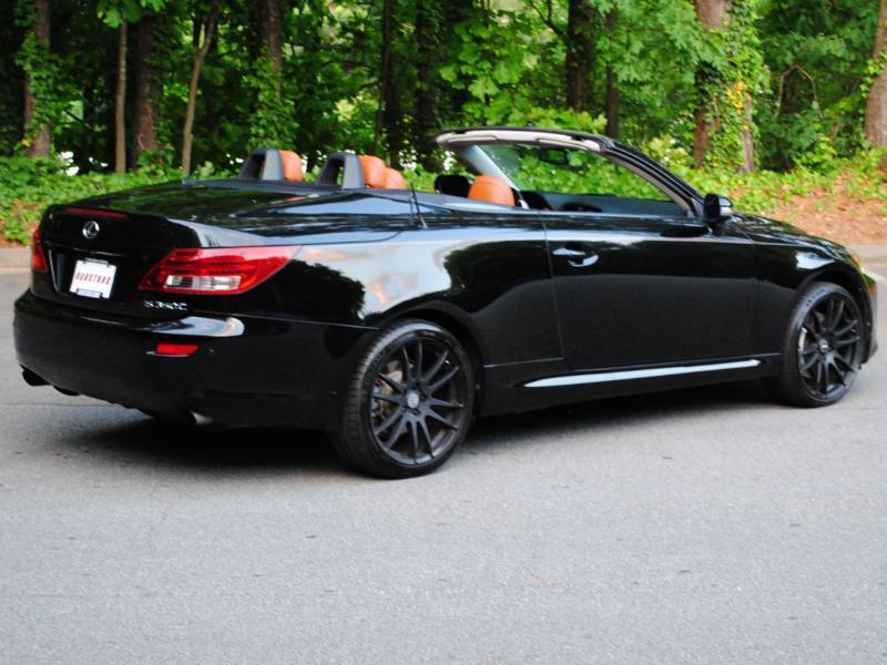 Lexus IS C  2015