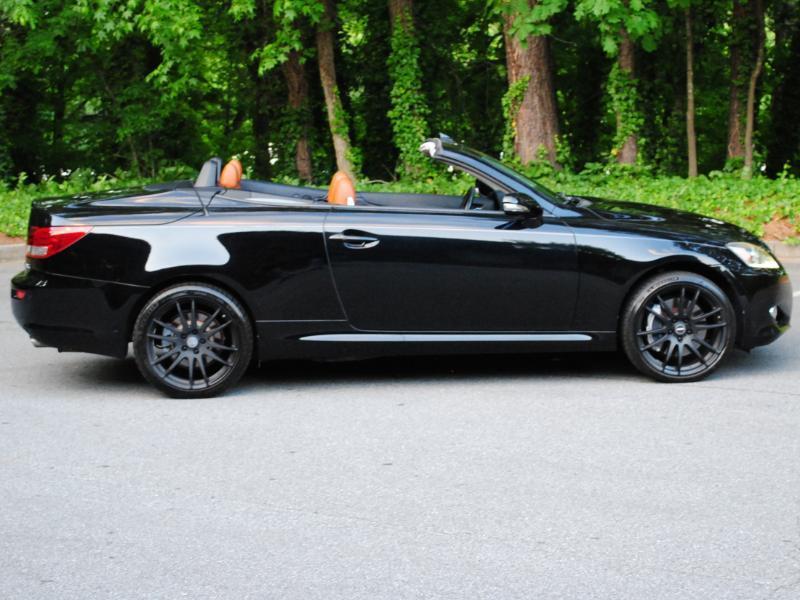 Lexus IS C  2015