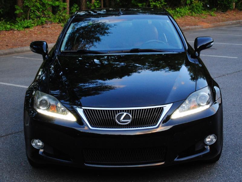 Lexus IS C  2015