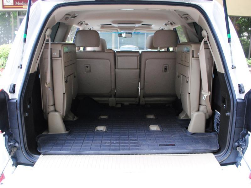 Toyota Land Cruiser 4WD 2011