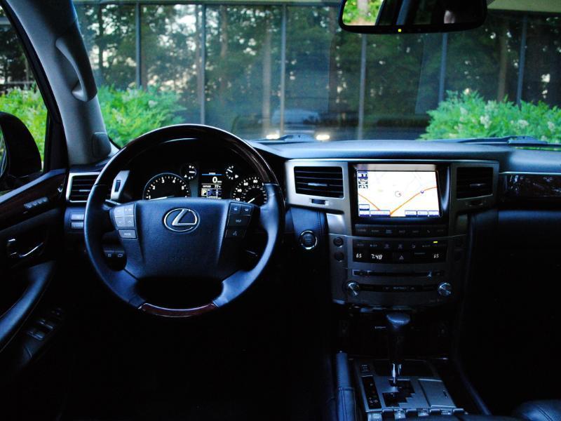 Lexus LX 570 Sport Utility 2014