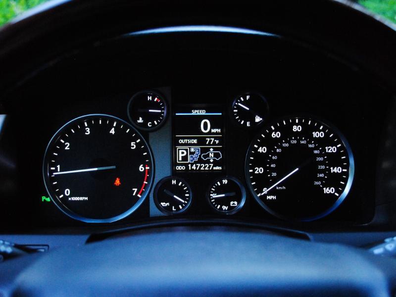 Lexus LX 570 Sport Utility 2014