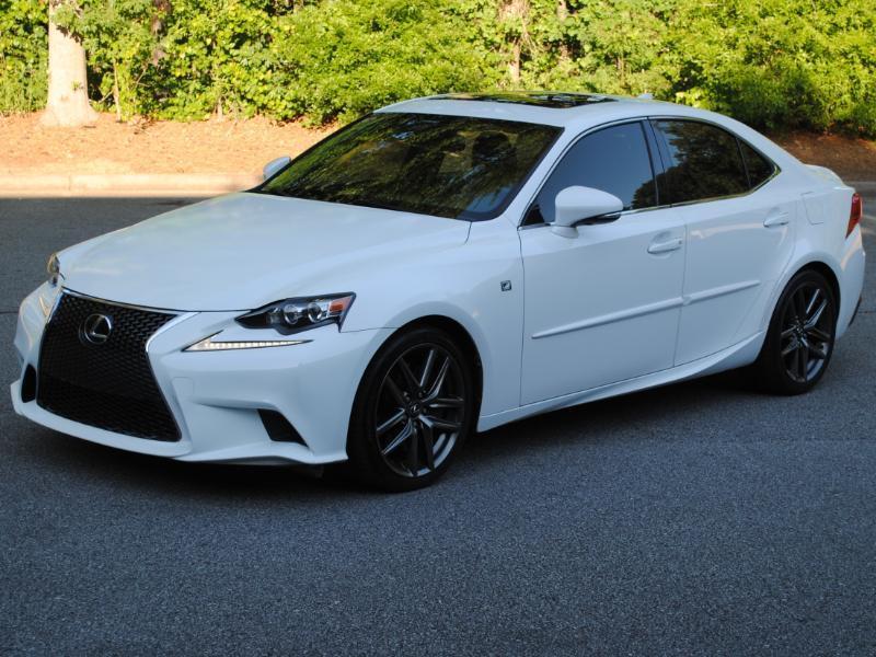 Lexus IS  2015