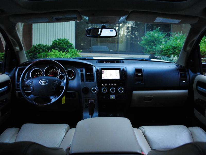 Toyota Sequoia  2011
