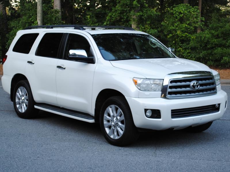 Toyota Sequoia  2011