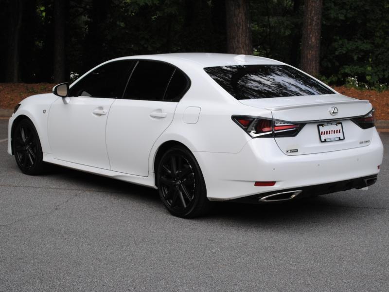Lexus GS  2019
