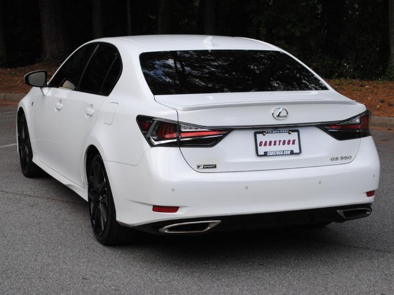 Lexus GS  2019