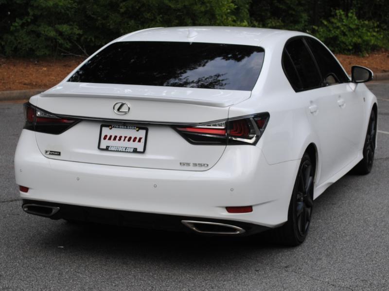 Lexus GS  2019