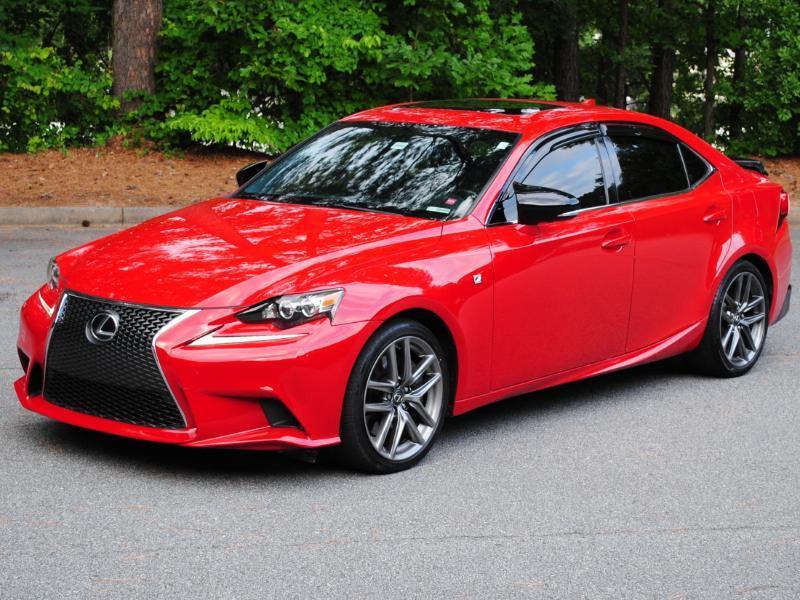 Lexus IS  2016