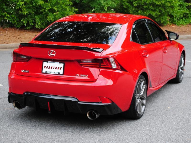 Lexus IS  2016