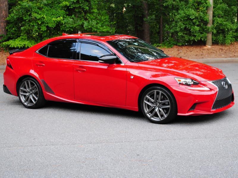 Lexus IS  2016