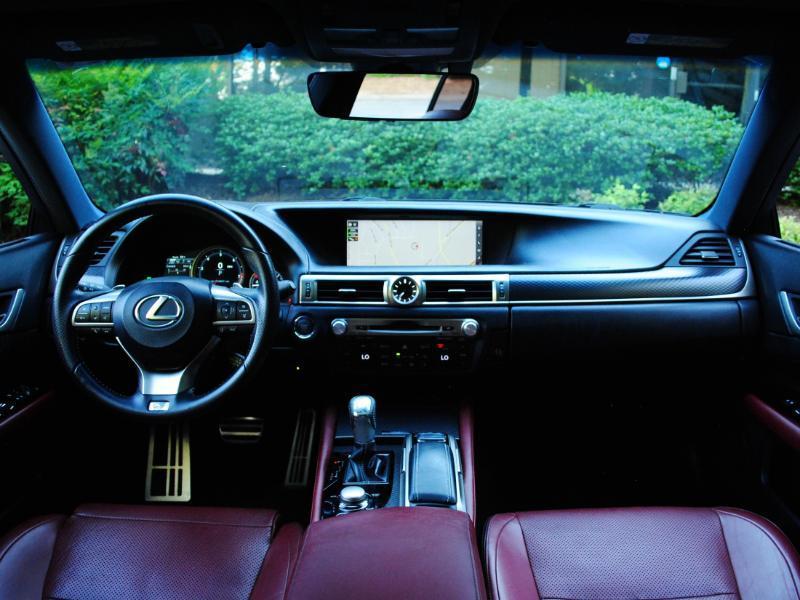 Lexus GS  2016