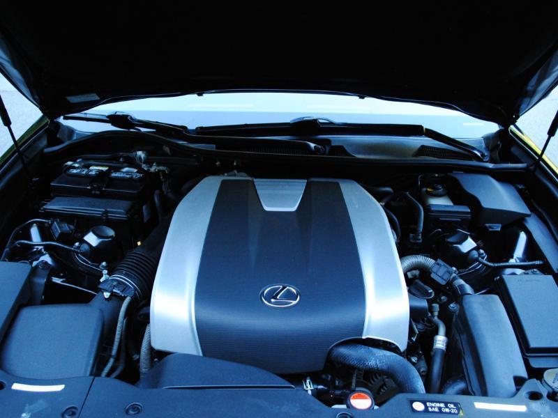 Lexus GS  2016