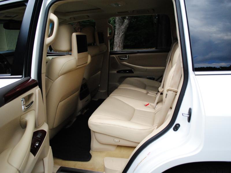 Lexus LX 570  2014