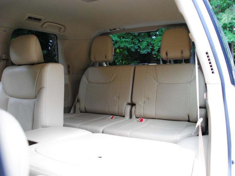Lexus LX 570  2014