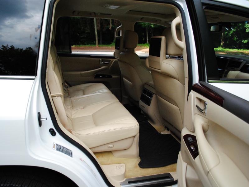 Lexus LX 570  2014