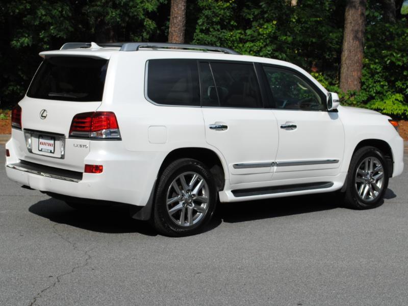 Lexus LX 570  2014