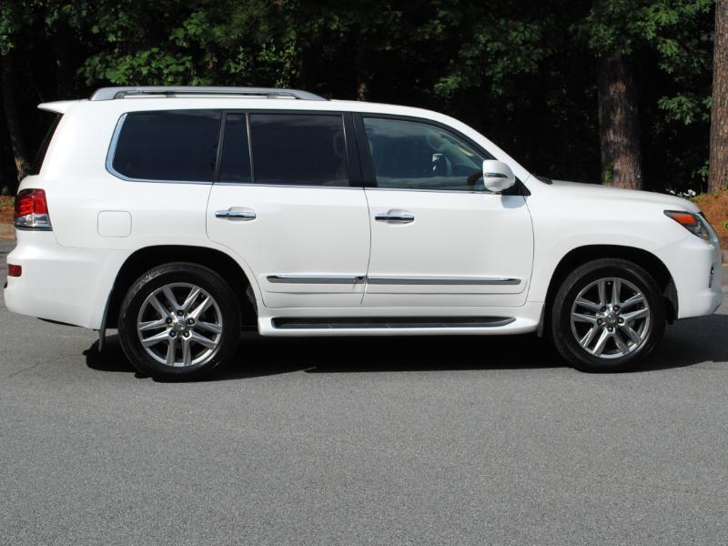 Lexus LX 570  2014