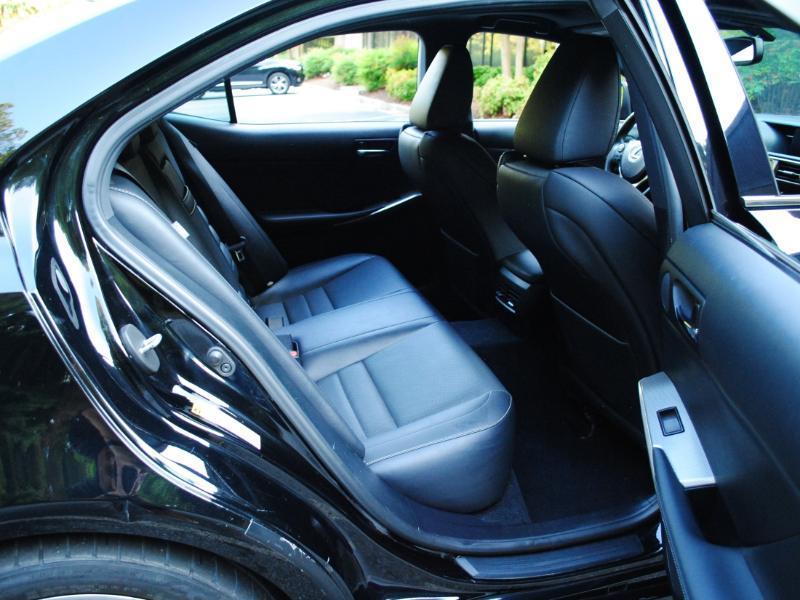 Lexus IS  2014