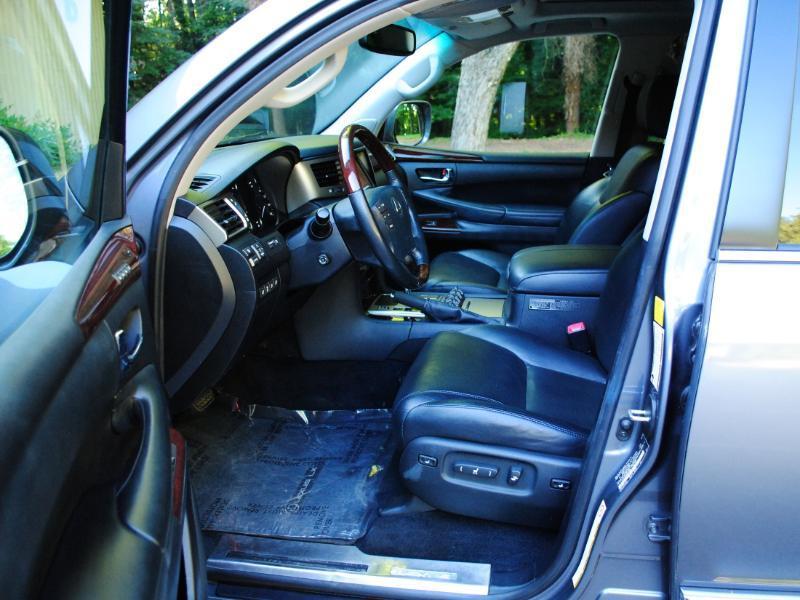 Lexus LX 570  2014