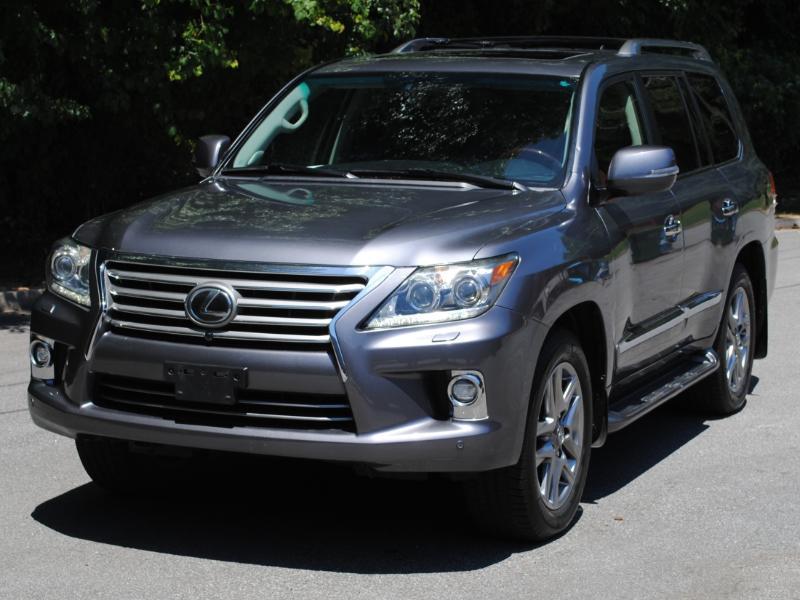 Lexus LX 570  2014