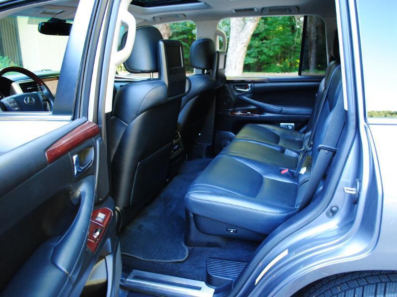 Lexus LX 570  2014
