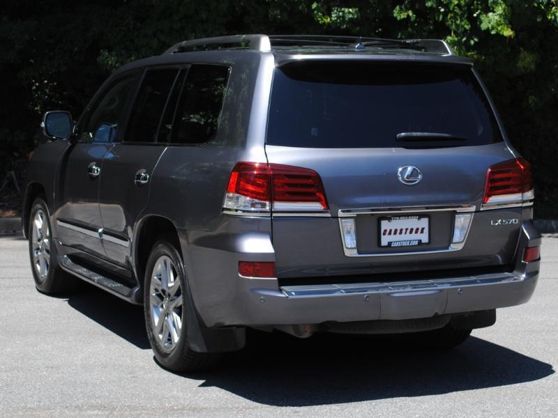 Lexus LX 570  2014
