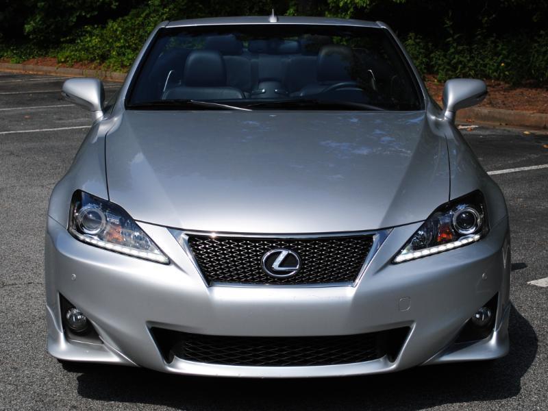 Lexus IS C  2014