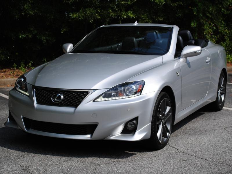 Lexus IS C  2014