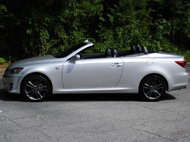 Lexus IS C  2014
