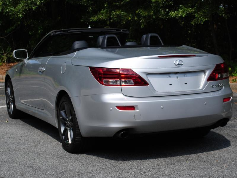 Lexus IS C  2014