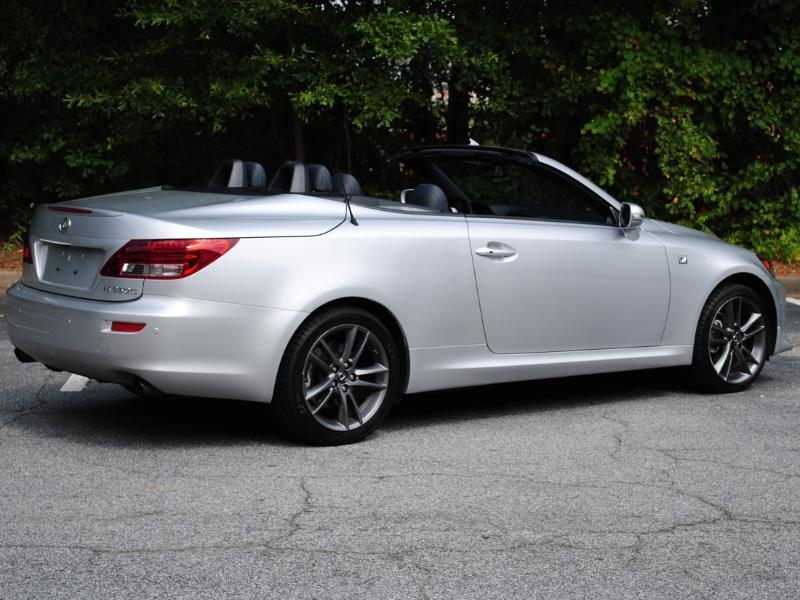 Lexus IS C  2014