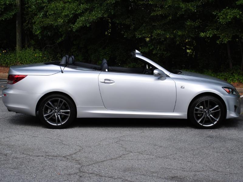 Lexus IS C  2014