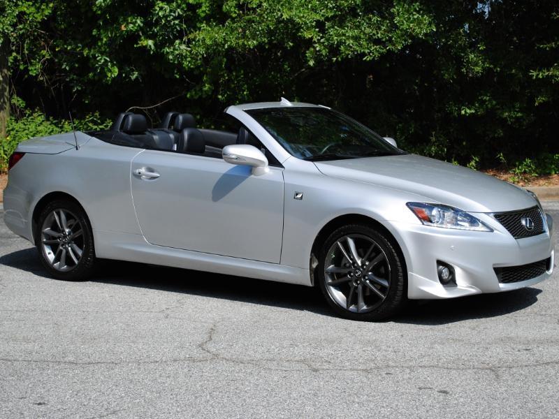 Lexus IS C  2014