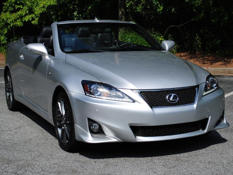Lexus IS C  2014