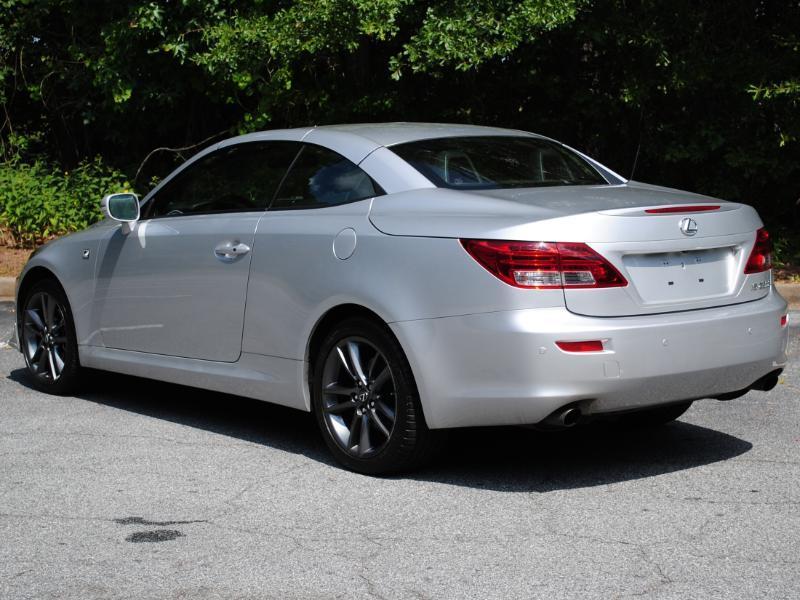 Lexus IS C  2014