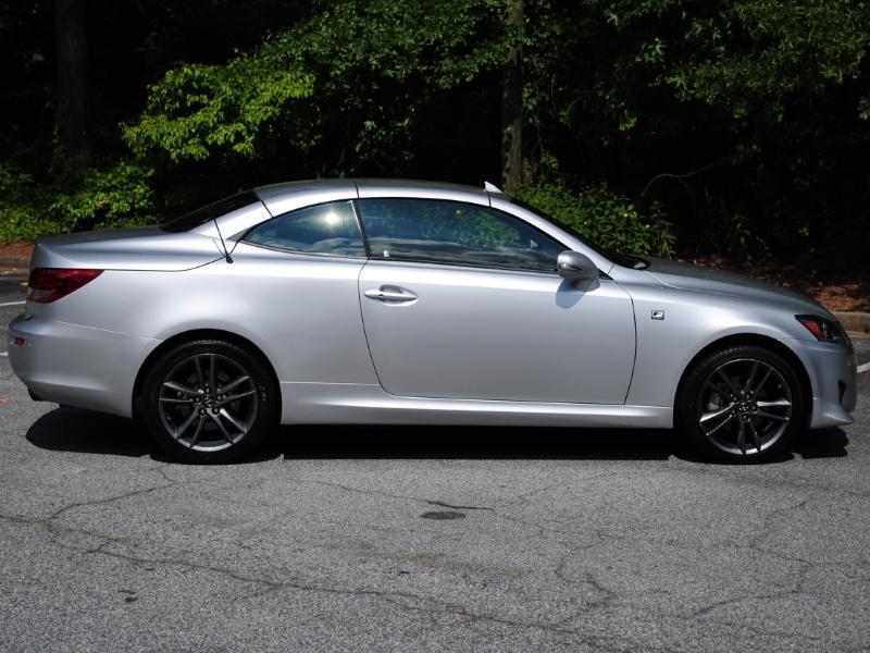 Lexus IS C  2014