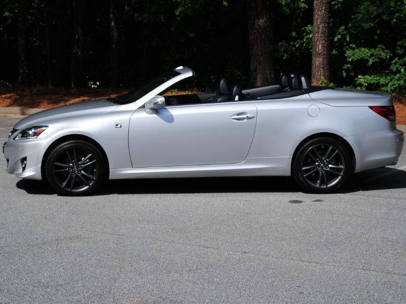 Lexus IS C  2014
