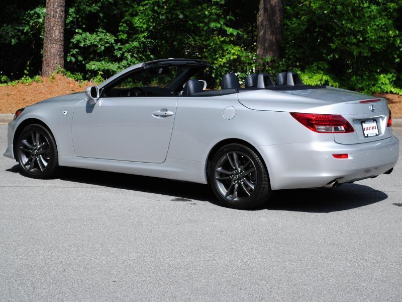Lexus IS C  2014