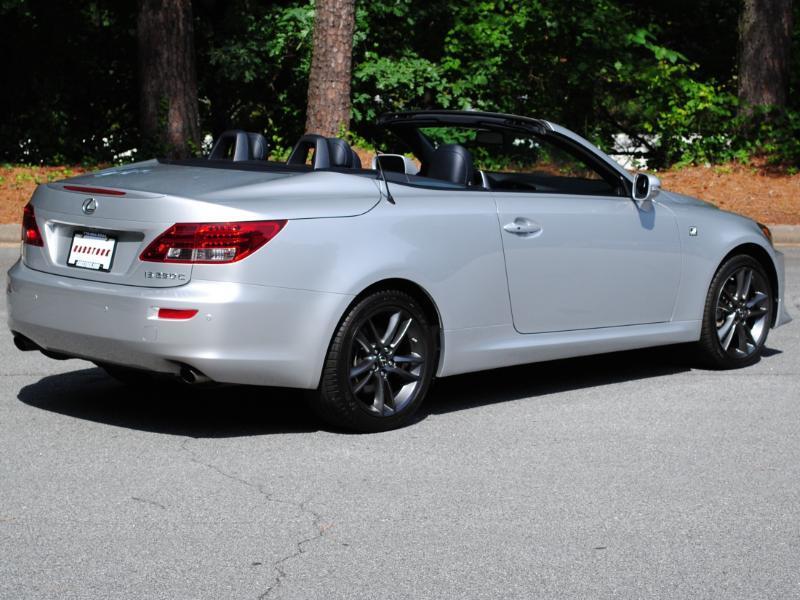 Lexus IS C  2014