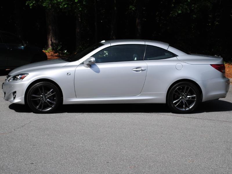Lexus IS C  2014
